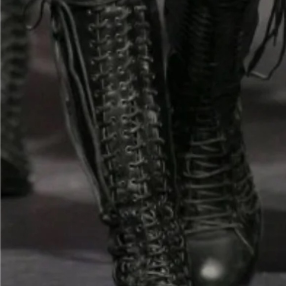 Looking for these boots - Picture 2 of 3